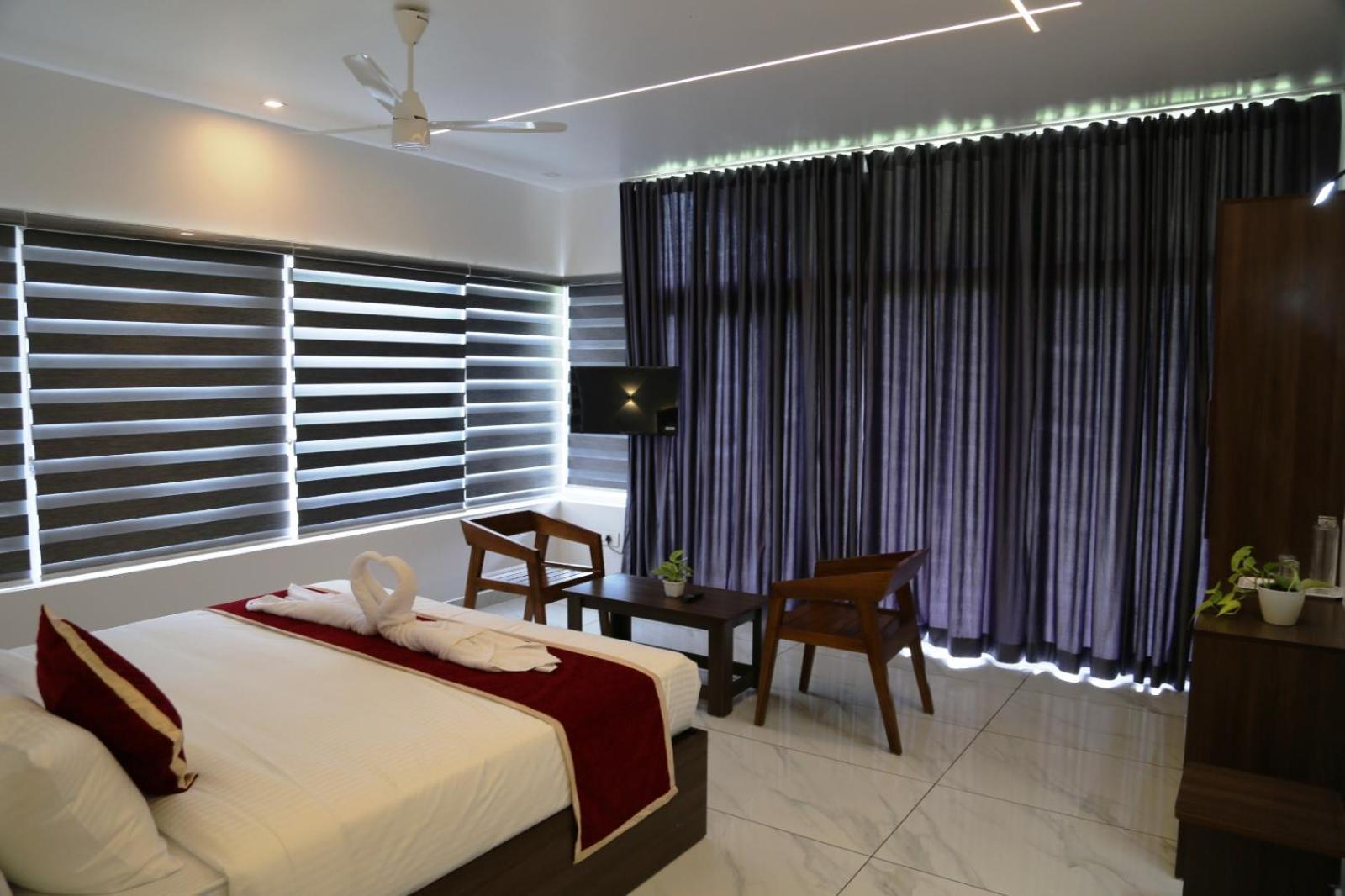 Le Sancta Homestay Maraiyūr Extérieur photo